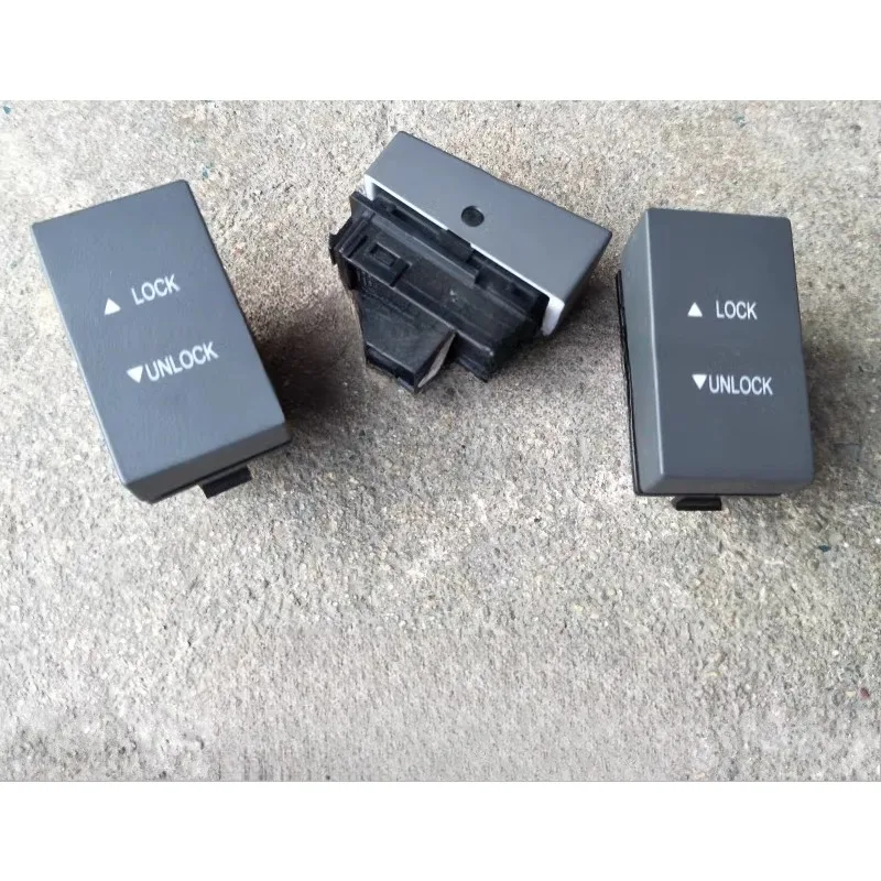 

Переключатель центрального замка двери для Maxus V80, серый