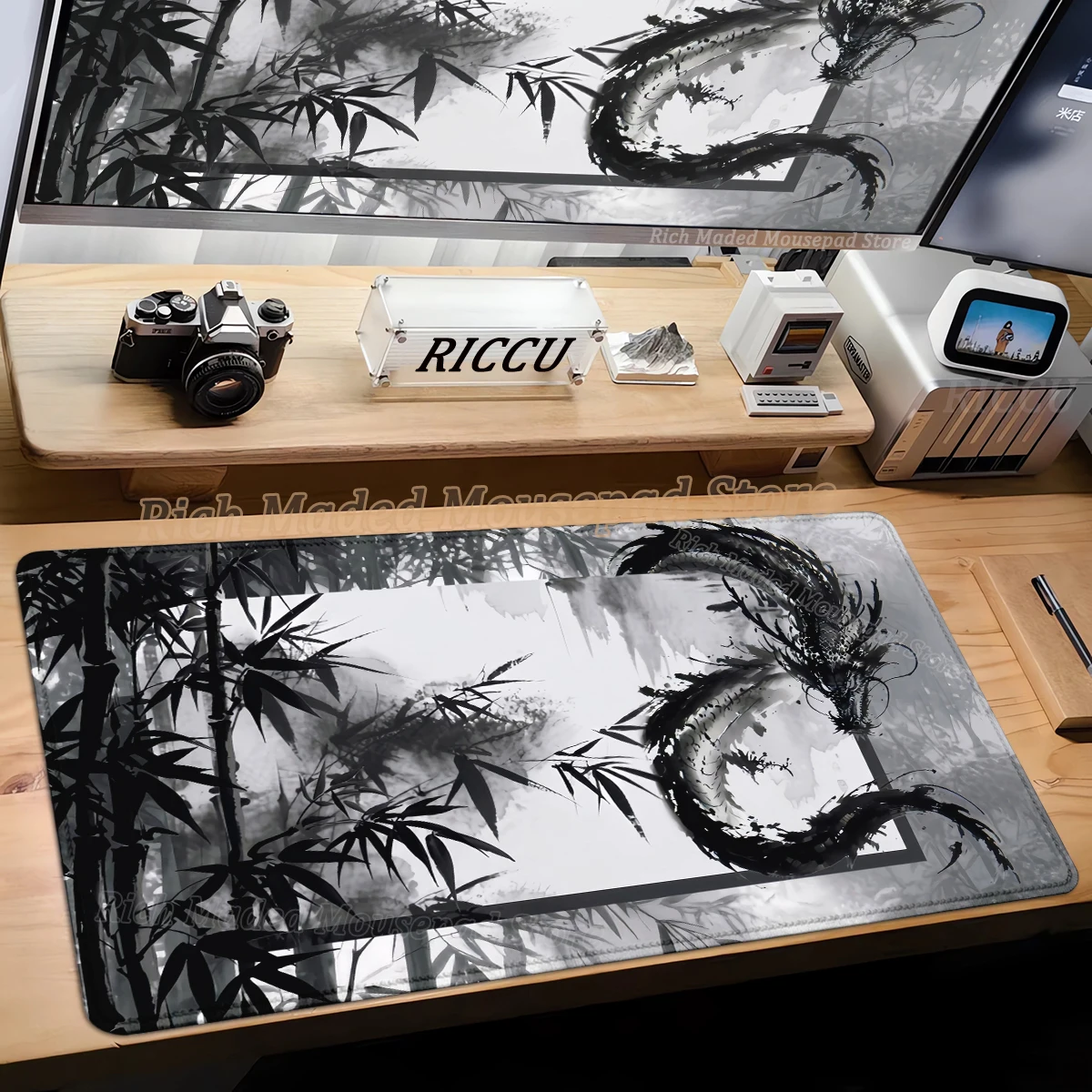 

Black and White Dragon Large Mouse Mat Gaming Mousepad Big Rubber Base Mouse Pad E-Sports Deskpad Office Mats Mousepads 400x900