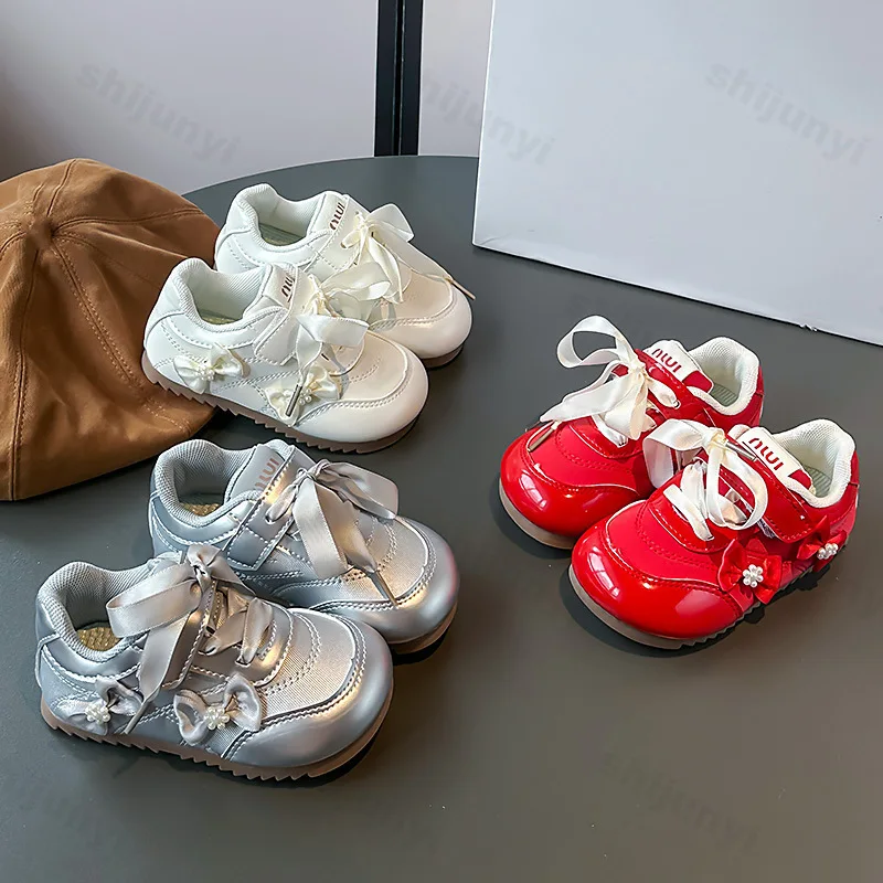 أحذية رياضية غير رسمية بتصميم فيونكة حلوة للأطفال لخريف 2025 أحذية رياضية مريحة متعددة الاستخدامات مانعة للانزلاق #2