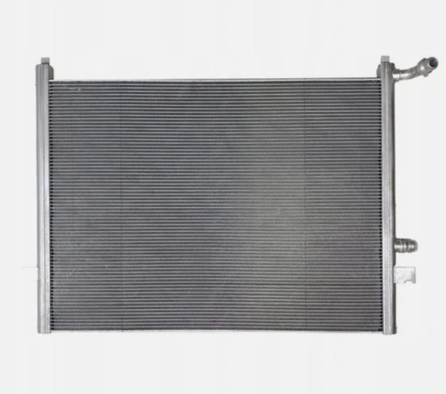 China Factory Directly Supply Car Radiator 5 G30 F90 M 550d 2017-OE 17118484639 Aluminum Brazed Radiator Factory
