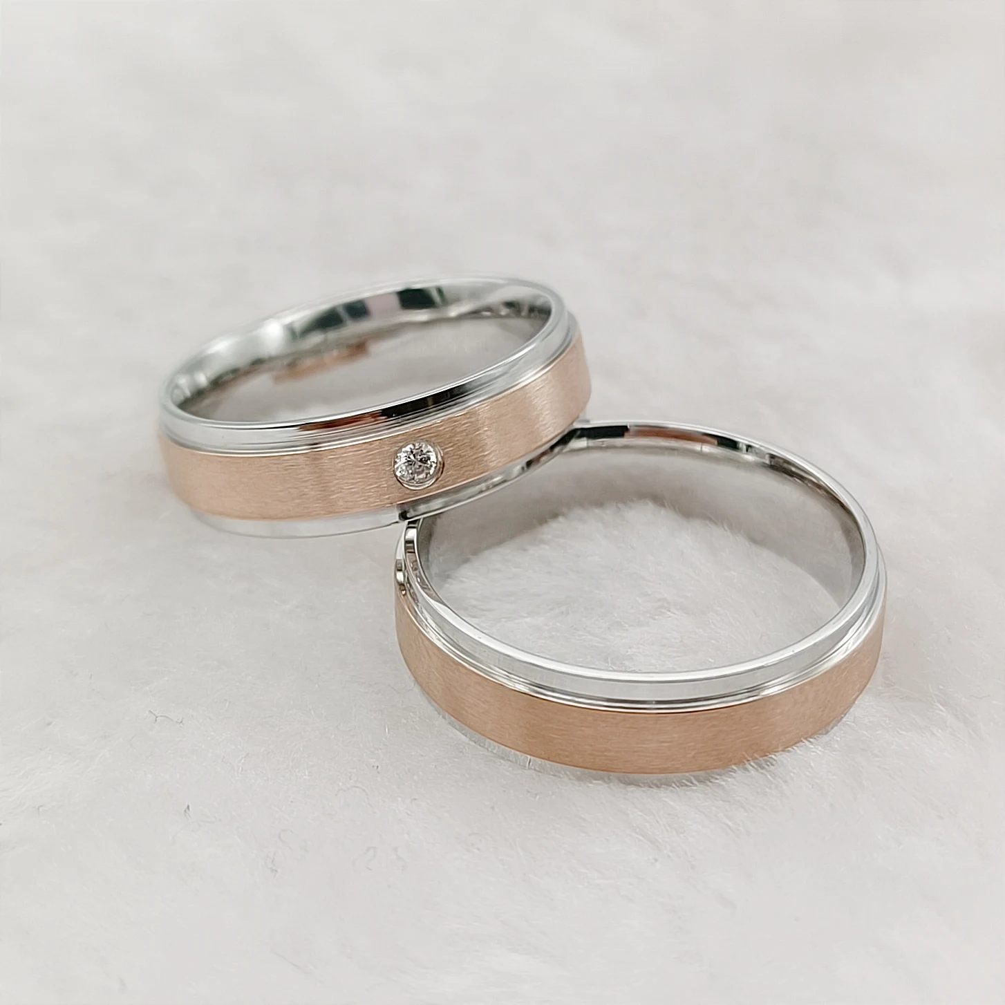 بأسعار معقولة اثنين من لهجة زوجين خواتم الزفاف مجوهرات التيتانيوم للجنسين خواتم الالتزام هدايا الحب الذكرى الحديثة #5