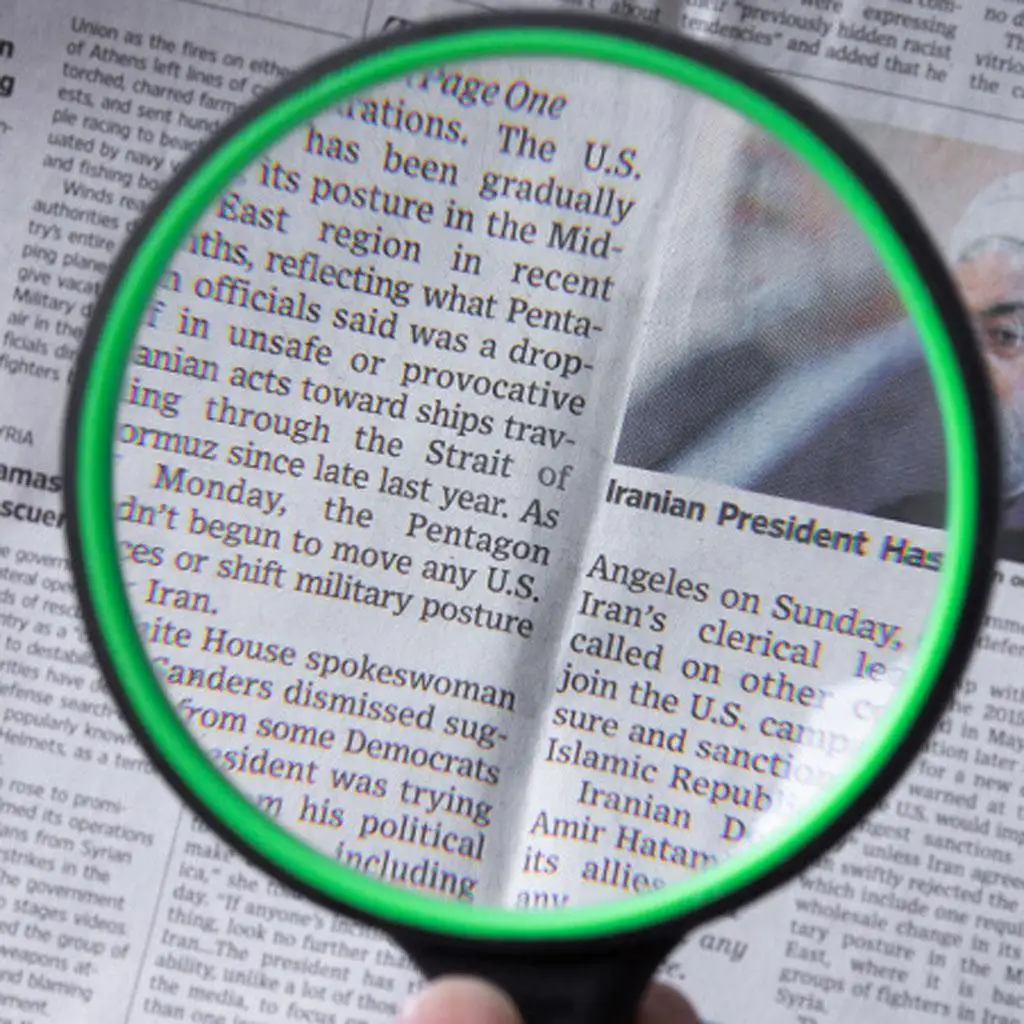 Rubber Handheld with 10, Portable Magnifying Glass for Reading, Inspection, Jewelry Repair