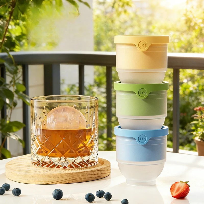 1pc Round Silicone Ice Ball Maker Large Sphere Ice Mold Easy Release Ice Making Tool For Bar Home Cocktail Drinks random colo