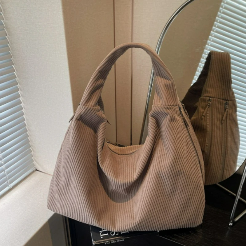 

New Crossbody Shoulder Bag Women Large Capacity Tote Handle Bag Casual Fashion Comfortable and Versatile Texture Commuting Bag