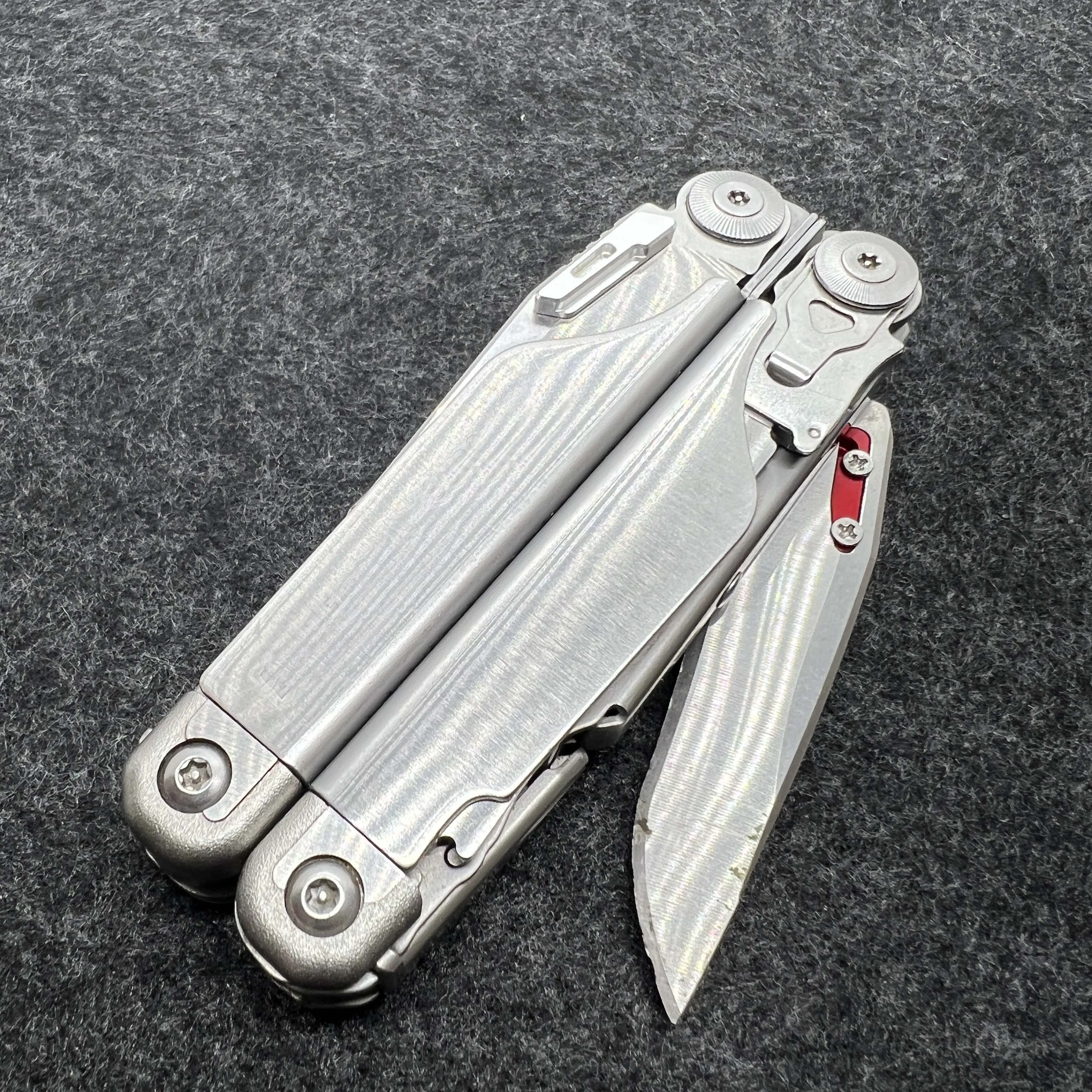 1 psc Aluminum Alloy Thumb Grip Easy open With 1.5*6mm slot For Leatherman Surge CNC DIY Accessories