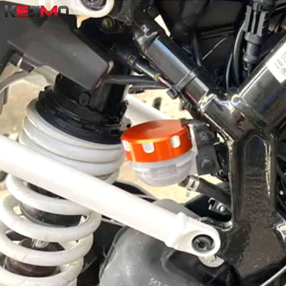 

Aluminum MotorBike Engine Oil Filter Cover Cap Engine Tank Covers Oil Caps For KTM Duke 125 200 390 RC125 RC200 RC250 RC390 2020