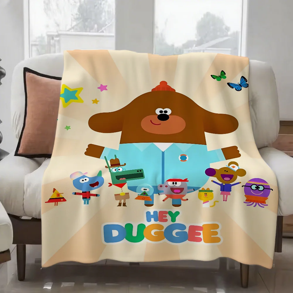 بطانية كارتونية Hey Cute D-Duggees بتصميم خفيف الوزن للنوم والقيلولة وغرفة المعيشة وأريكة المكتب لجميع المواسم