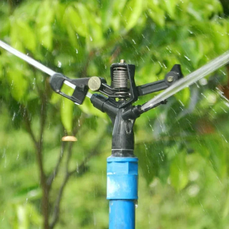 Irrigatori a bilanciere per irrigazione agricola da 1/2 pollice Irrigatore a percussione da giardino in plastica rotante a 360 gradi