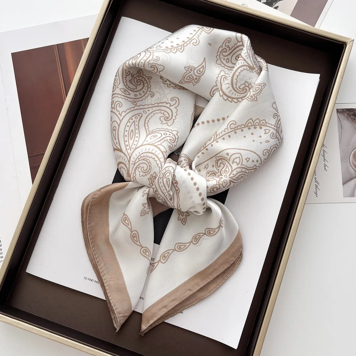 

Luxury New Design Satin Print Scarf Women Scarves Bandana Hijab Neckerchief Shawl Kerchief Hair Band Foulard Lady