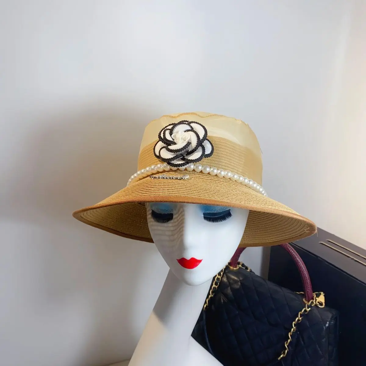 Women\'s Gauze Top Straw Pearl Small Fragrant Basin Hat French Heben-style Summer Flower Fisherman Hat Large Overhang Visor