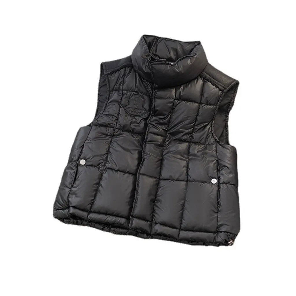 

Women's Cotton-Padded Hooded Jacket Vest with Zipper Pocket Elegant Commuter Wear Solid Color Zip Closure European Style
