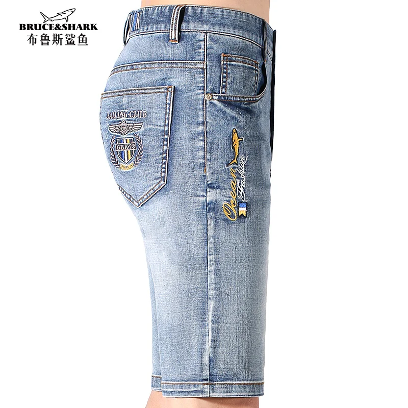 New Straight Denim Shorts Men Knee Length Business Bruce&Shark Stretch Thin Soften Cotton Mid Waist Jeans Shorts Big Size 42