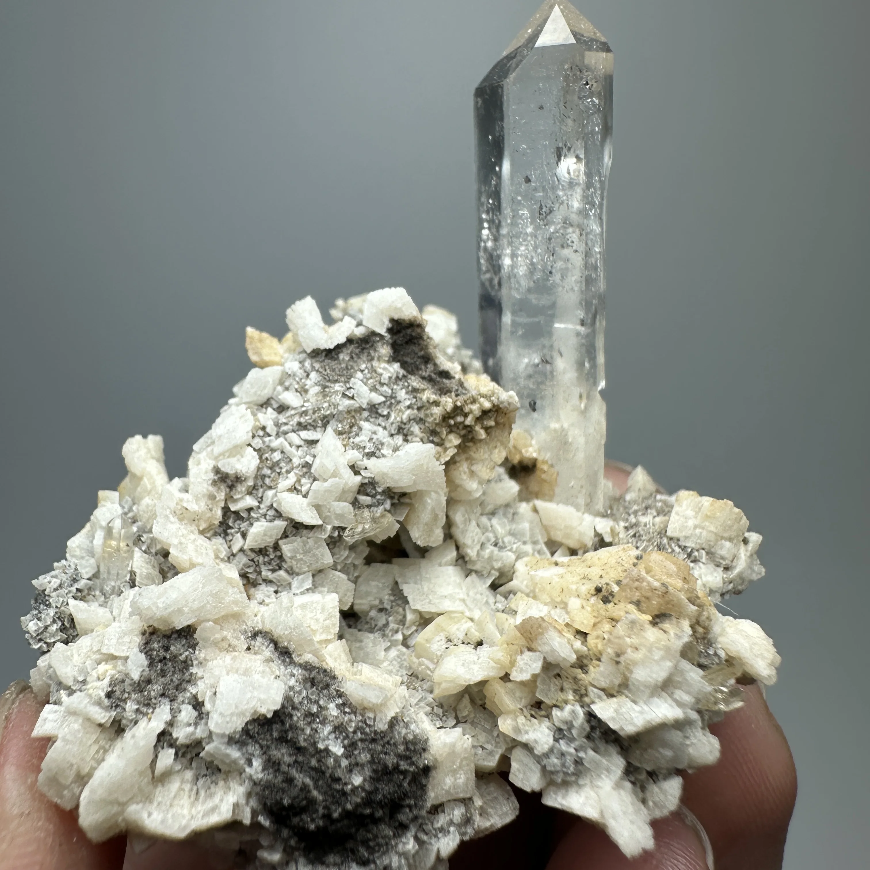 

Natural Crystal Herkimer Diamond Mineral Raw Clear Quartz Crystal Reiki Healing Stone Home Decor from GuiZhou