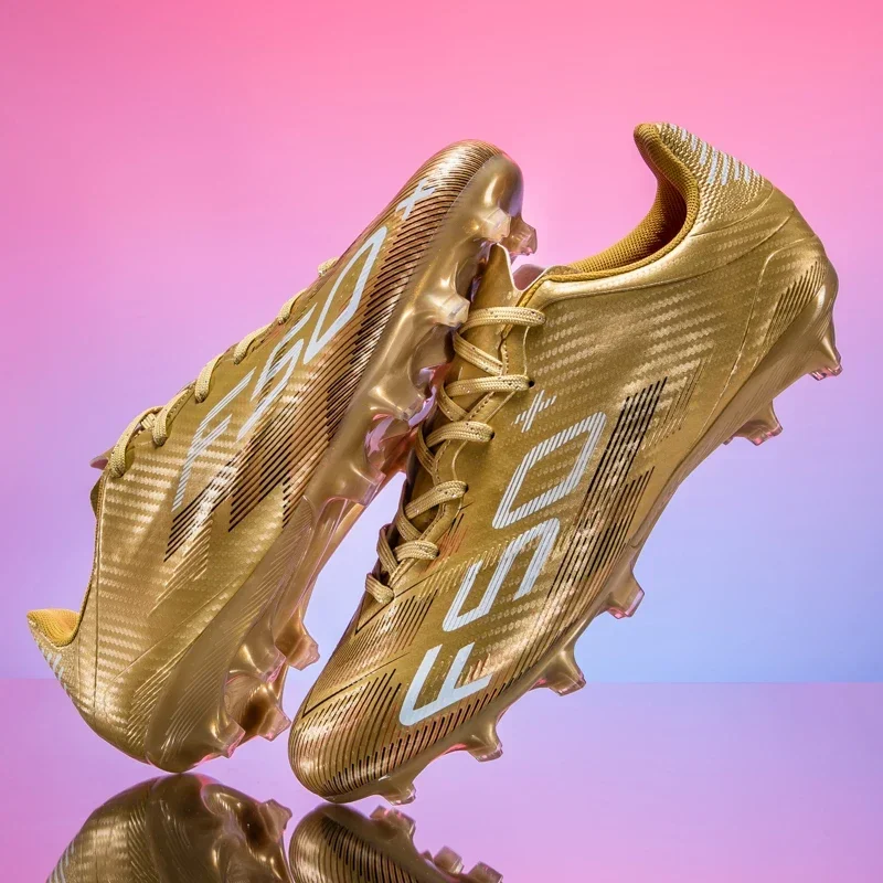 New Men Football Boots Training Shoes Professional Sneakers Grass Match Outdoor Non-Slip Soccer Shoes Sport Ultralight Unisex
