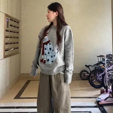 Women Round Neck Cartoon Figure Heart Print Loose Long Sleeve Knit Sweater
