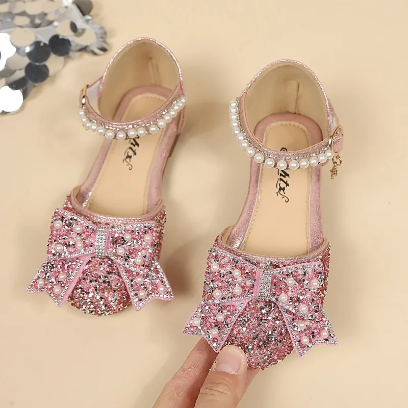 Girls Sandals Shiny Sweet Bows Kids Dance Shoes for Party 2026 Summer New Children Performance Soft soled comfort girls shoes