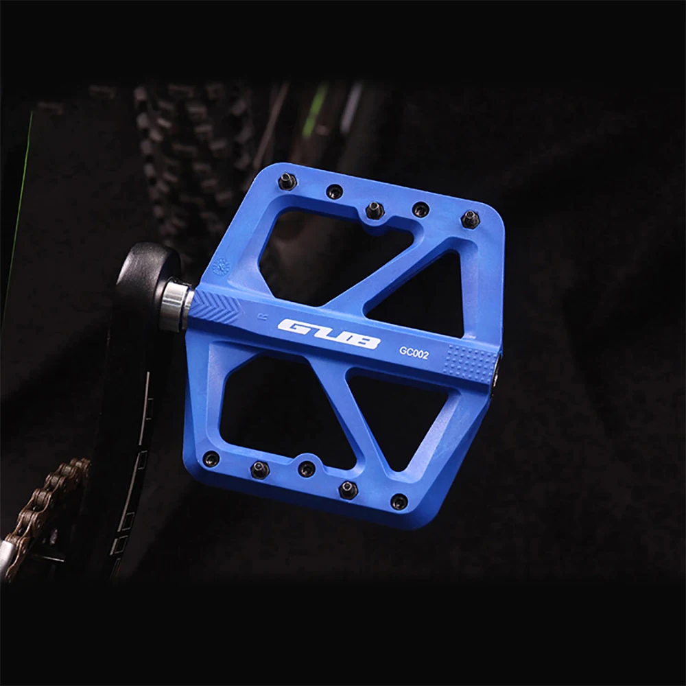 GUB GC-002 Mountain Bike Pedal Nylon Fiber Bearing Peilin Pedal, Anti Slip Large Foot Pedal