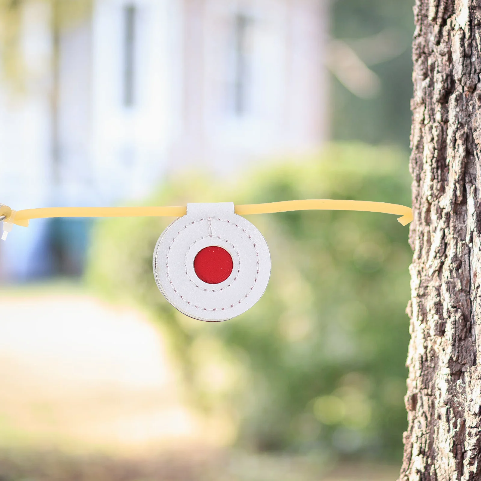 مجموعة واحدة من وسادة الهدف من ثلاث طبقات من الألياف مع مركز أحمر عالي الوضوح سهل الحمل والتخزين مثالي للمحمول