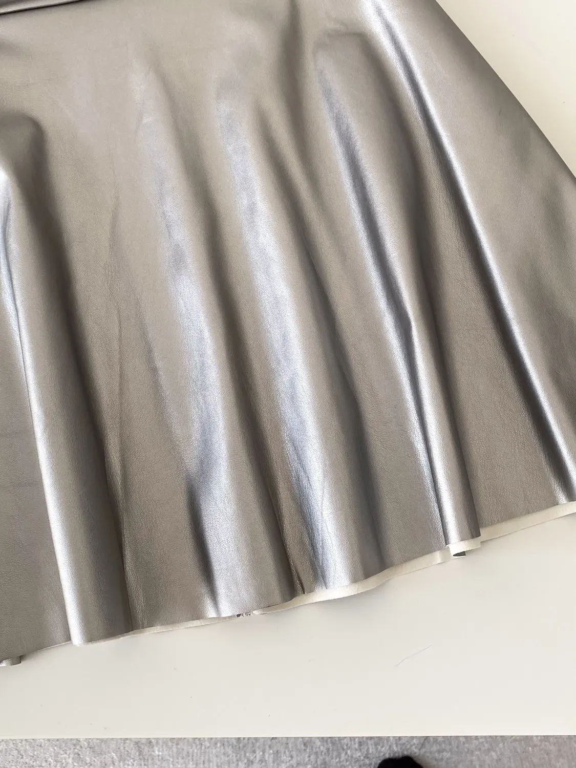 포멀리나 한국 패션 실버 하이웨이스트 A라인 스커트 슬림 메탈릭 미니 스커트 여성용 반짝이는 클럽 파티 스커트 심플 엘레강스