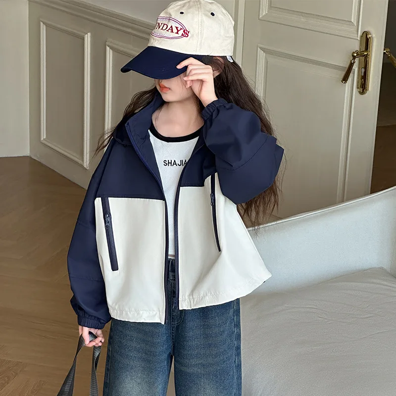 

Baby Girl Top Autumn Coat Storm Jacket 2024 New Fashion Children Spring and Autumn Hooded Girls Big Fashion Durable Top