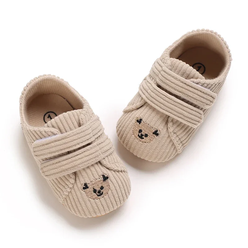 0–18 Monate Baby-Sneaker mit Bären-Stickerei für Jungen und Mädchen, Lauflernschuhe für Kleinkinder, weiche Sohle, Cord, lässige Babyschuhe – Detail 17