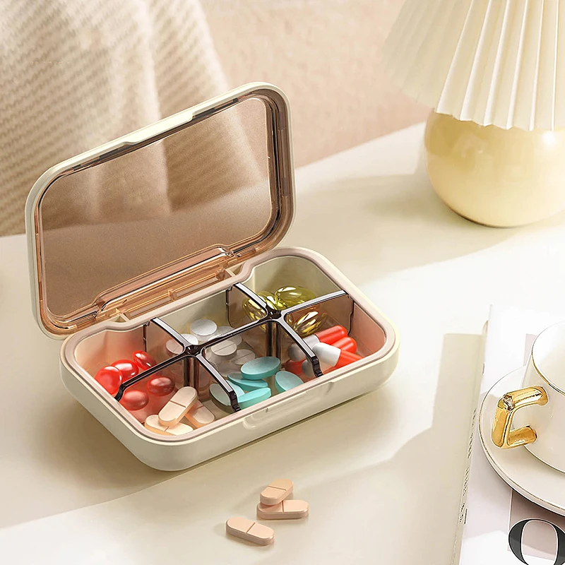 6-Compartment Pill Box, Large Capacity Dust-Proof and Moisture-Proof Vitamin and Medicine Box, Suitable for Use Outdoors or When Traveling