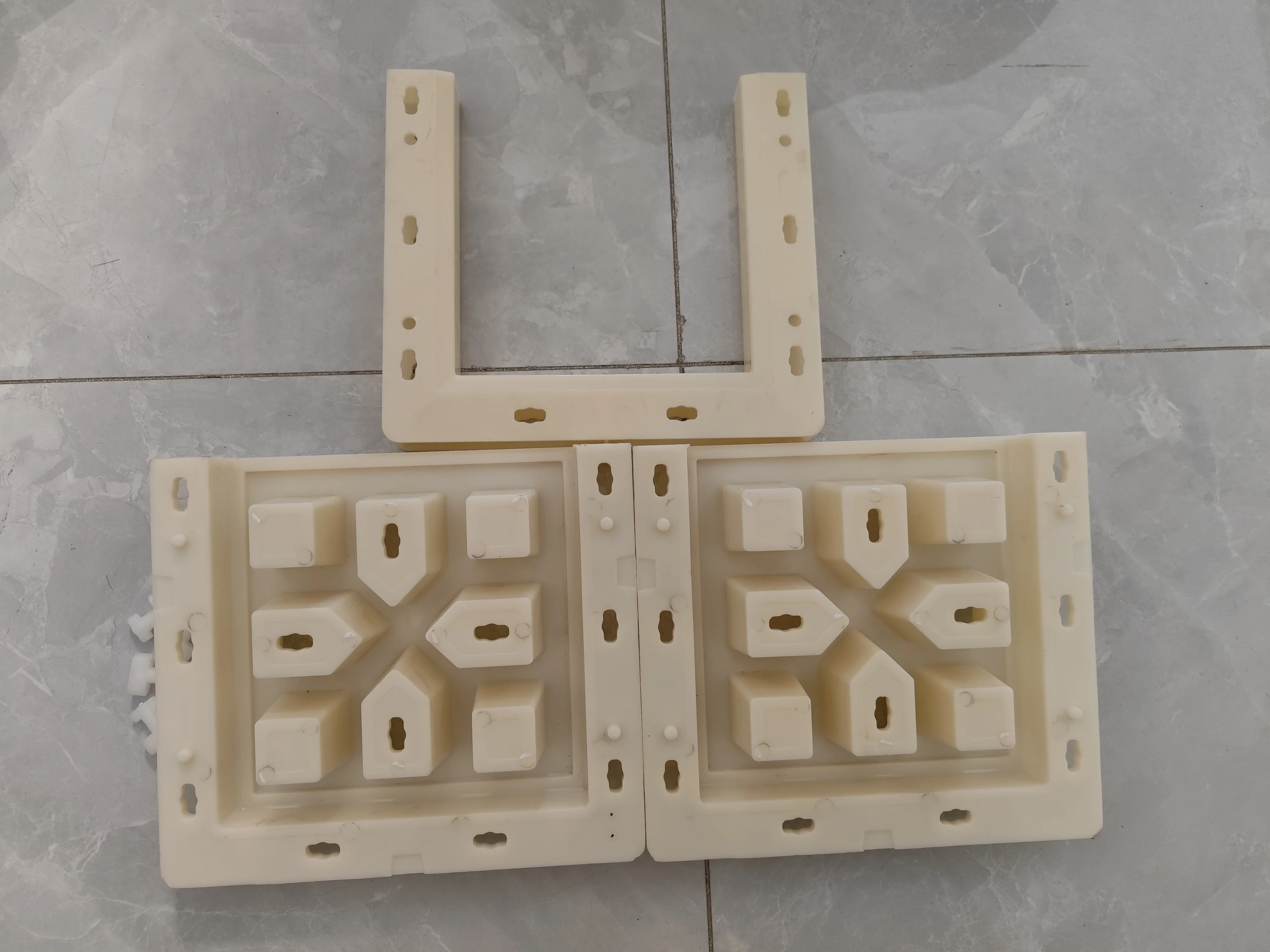 20*20*10cm Concrete Plastic hollow brick block Window mould Molds for Garden or House decoration
