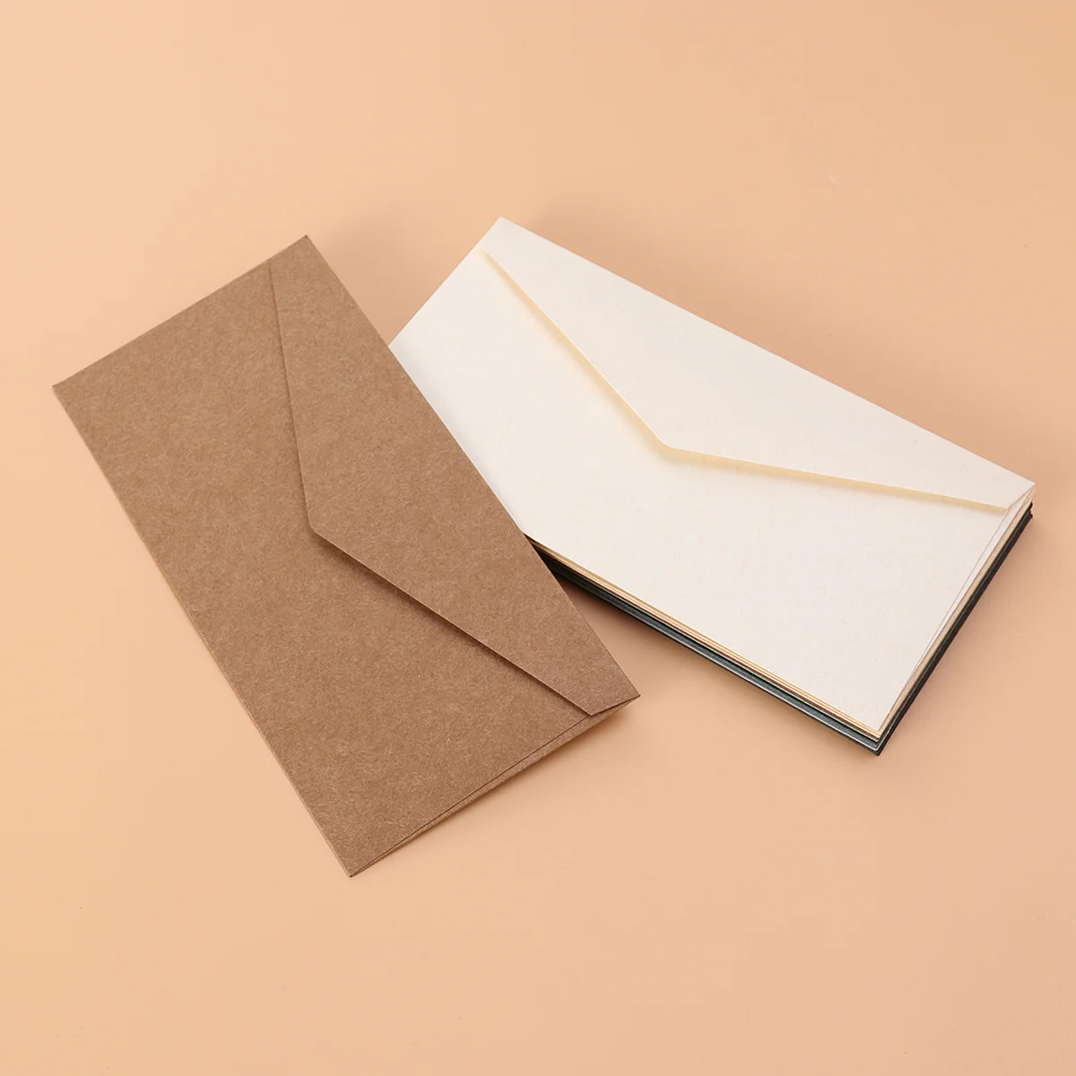 12Pcs Vintage Invitation Envelopes Kraft Paper European Style for Business Use Handwritten Note Meaningful Fashion Design