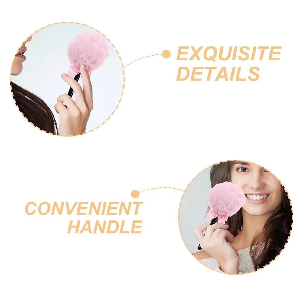 พัฟแป้งแต่งหน้าทรงอมยิ้ม ด้ามยาว ขนแปรงนุ่ม สำหรับแป้งฝุ่นโปร่งแสง ใช้สำหรับทาแป้งฝุ่นทั่วร่างกาย จับถนัดมือ