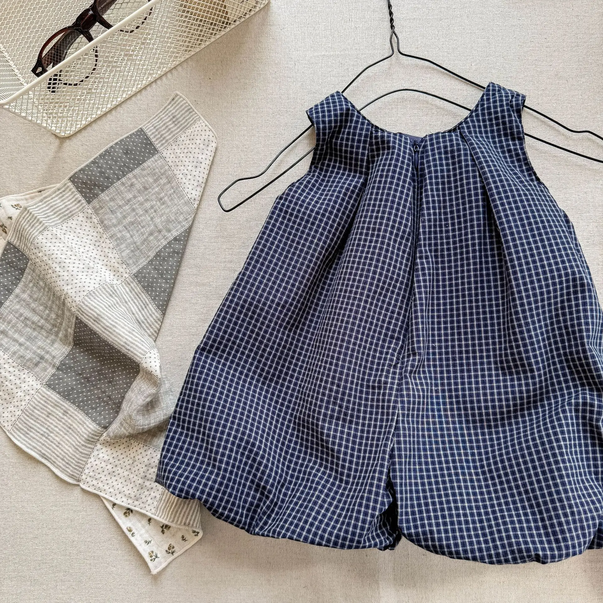 Toddler Girls Bubble Romper Sleeveless Pleated Loose Shorts Jumpsuit Kids Summer Plaid Solid Color Baby Cute One-Piece Outfit