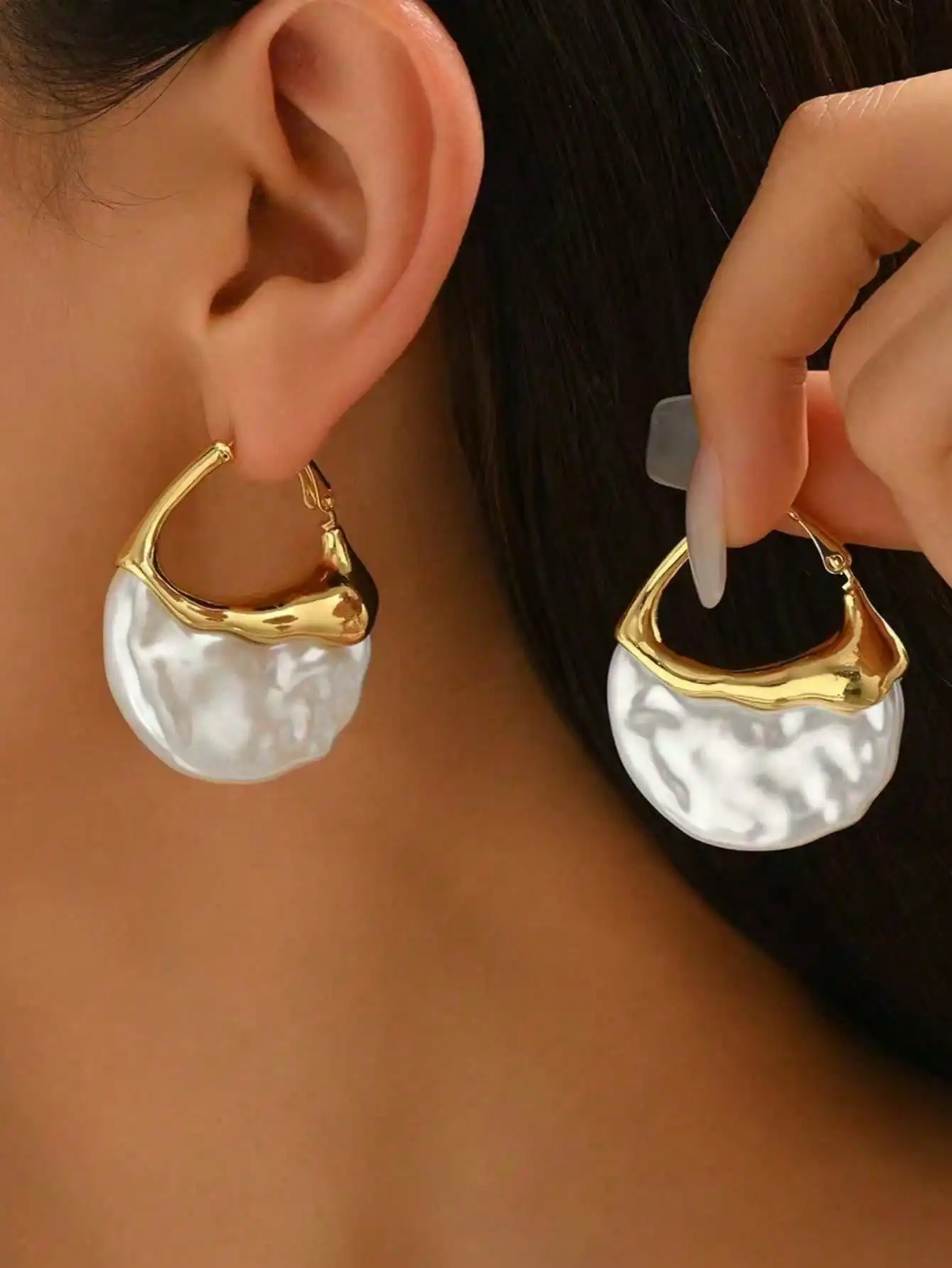 

Summer Metal Wrap‑Knot Asymmetric Hoop Earrings Unique Stylish Design Fashion Jewelry For Women Daily Party Wear