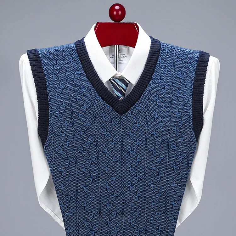 

New Design Men's Wool Vest 2023 Autumn & Winter Fashion Stripes Sleeveless Sweater Casual V-Neck Waistcoat Male Knit Vest