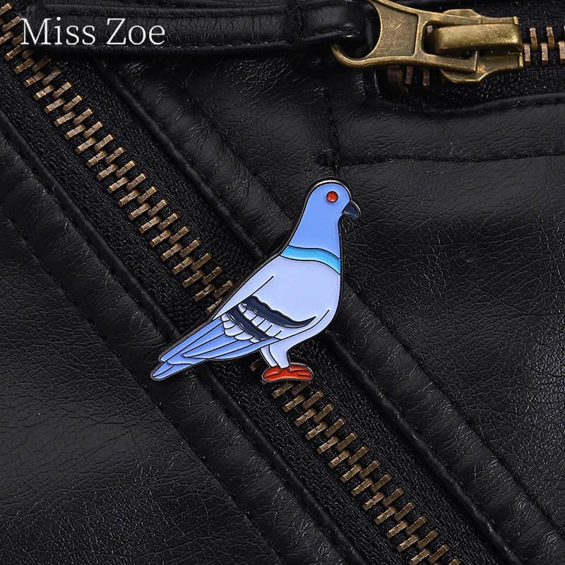 Blue Feathers Red Eyes Pigeon Enamel Pin Peace Dove Brooches Lapel Backpack Badge Creative Animal Jewelry Gifts For Kid Friends