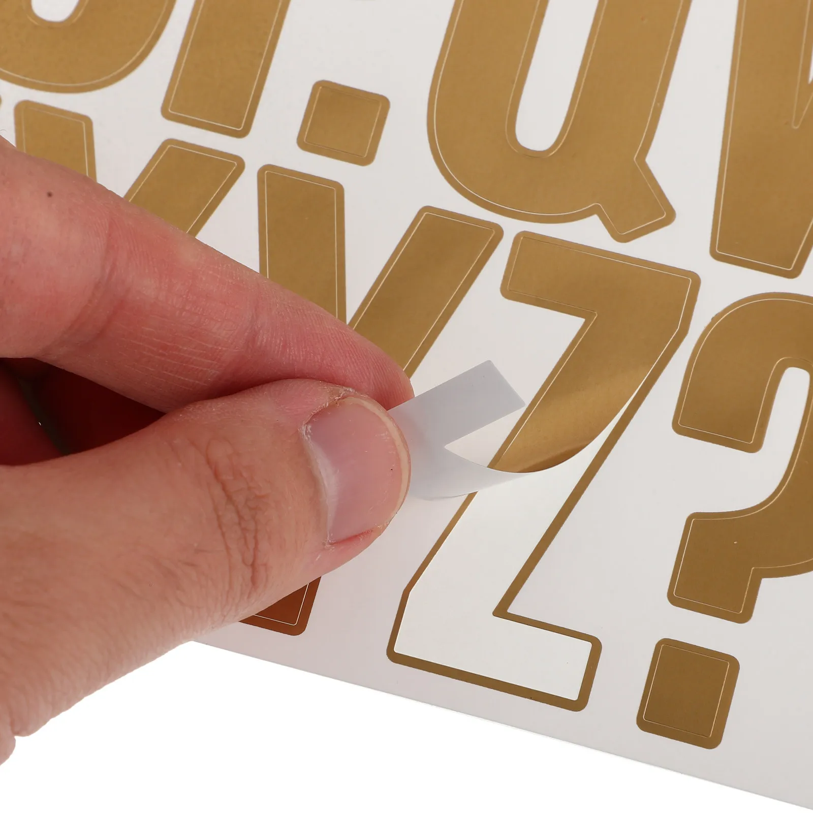 

4 набора виниловых наклеек с буквами и цифрами для поделок, декоративного оформления стен, скрапбукинга и творчества