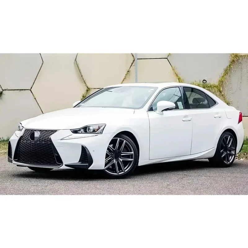 قطع غيار السيارات المعدلة لسيارة لكزس IS 2017 تتغير إلى طراز F-Sport يتضمن المصد الأمامي مع مصابيح أمامية لين واحدة #5