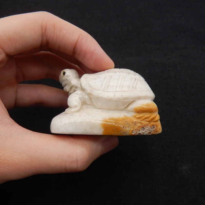 tortuga-de-coral-indonesio-tallada-a-mano-gema-natural-55x48x37mm-1235g-adorno-de-escritorio-Unico-regalo-para-el-hogar-u-oficina