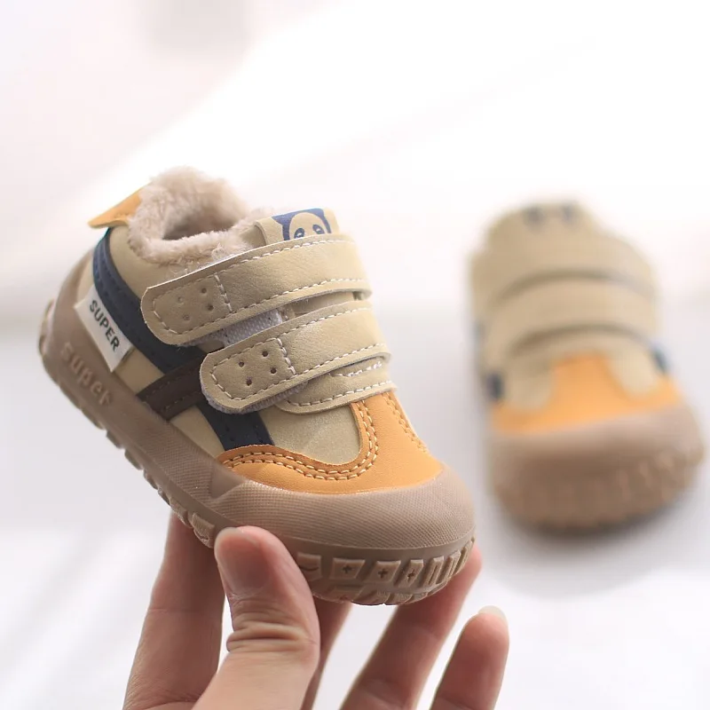 Baby Toddler Walking Shoes Winter Plush Fleece for Warmth Children's Casual Running Shoes Girls' Non Slip Sole Baby Walking Shoe