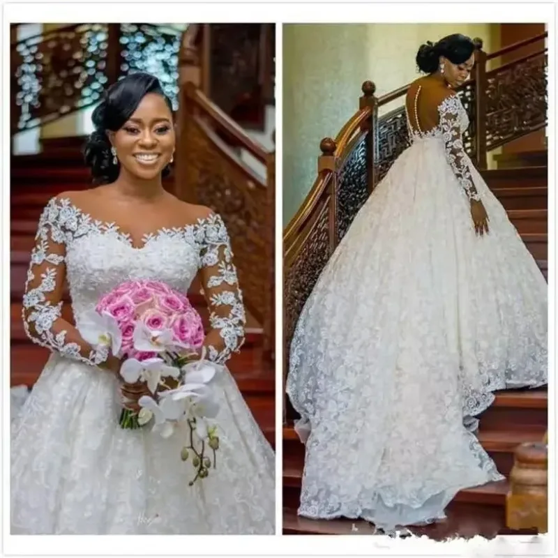 Customized Arabic Luxurious Lace Beaded Ball Gown Wedding Dresses Sheer Neck Long Sleeves Bridal Vintage Sexy Robes De Mariee