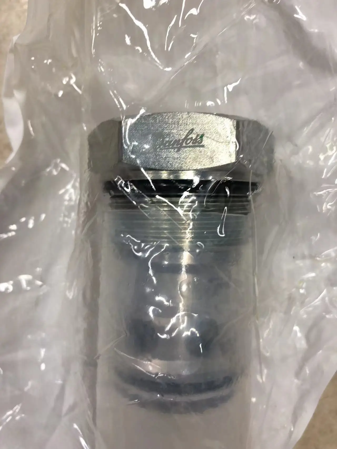 3CA300-0.3S 401AA00180A 3CA300 3CA3000.3S DAN FOSS ea  ton original in Stock origin competitive cartridge valve insert screw in