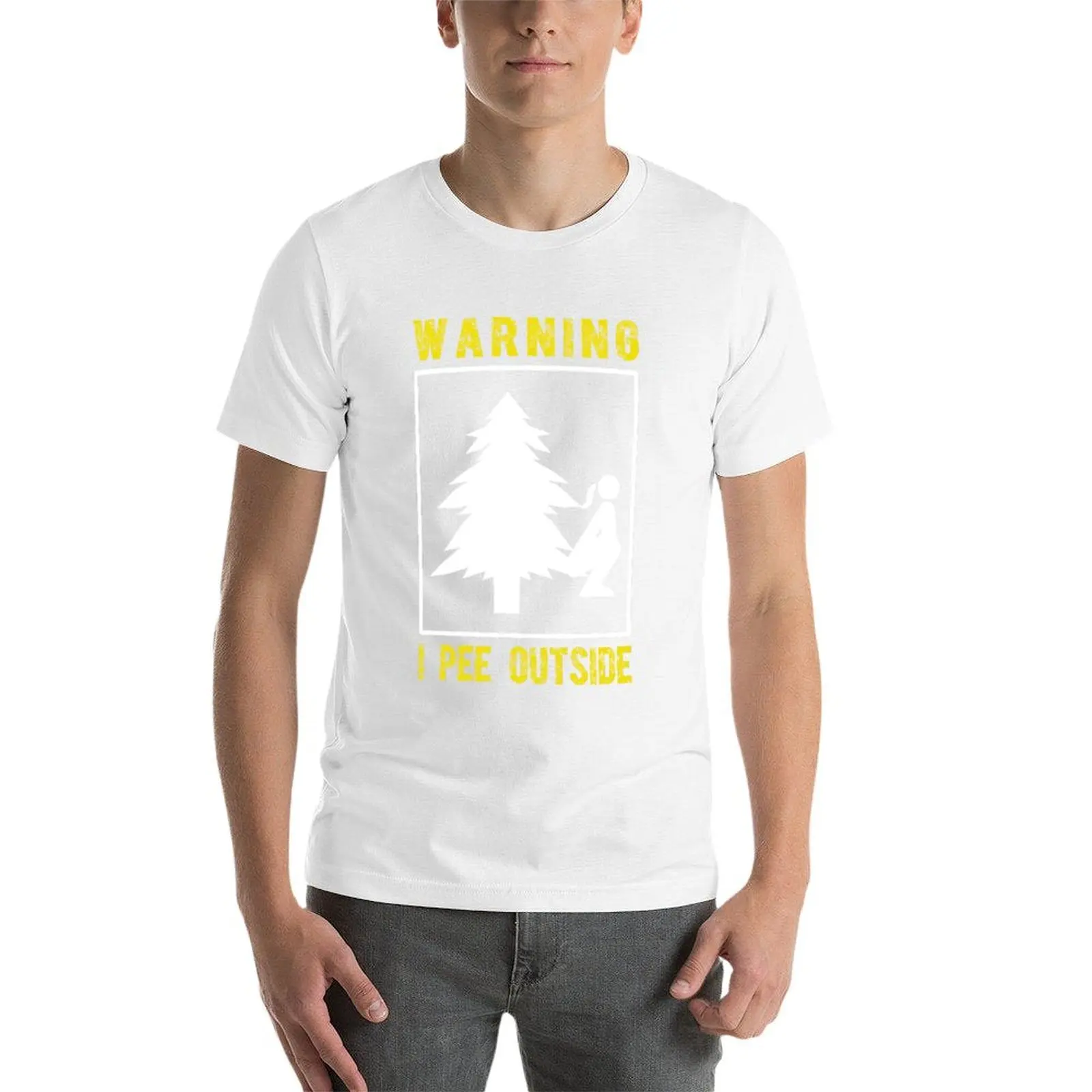 أنا تبول خارج فتاة التبول التخييم المشي لمسافات طويلة في الهواء الطلق تي شيرت تي شيرت رجل مصمم أنيمي التي شيرت تي شيرت
