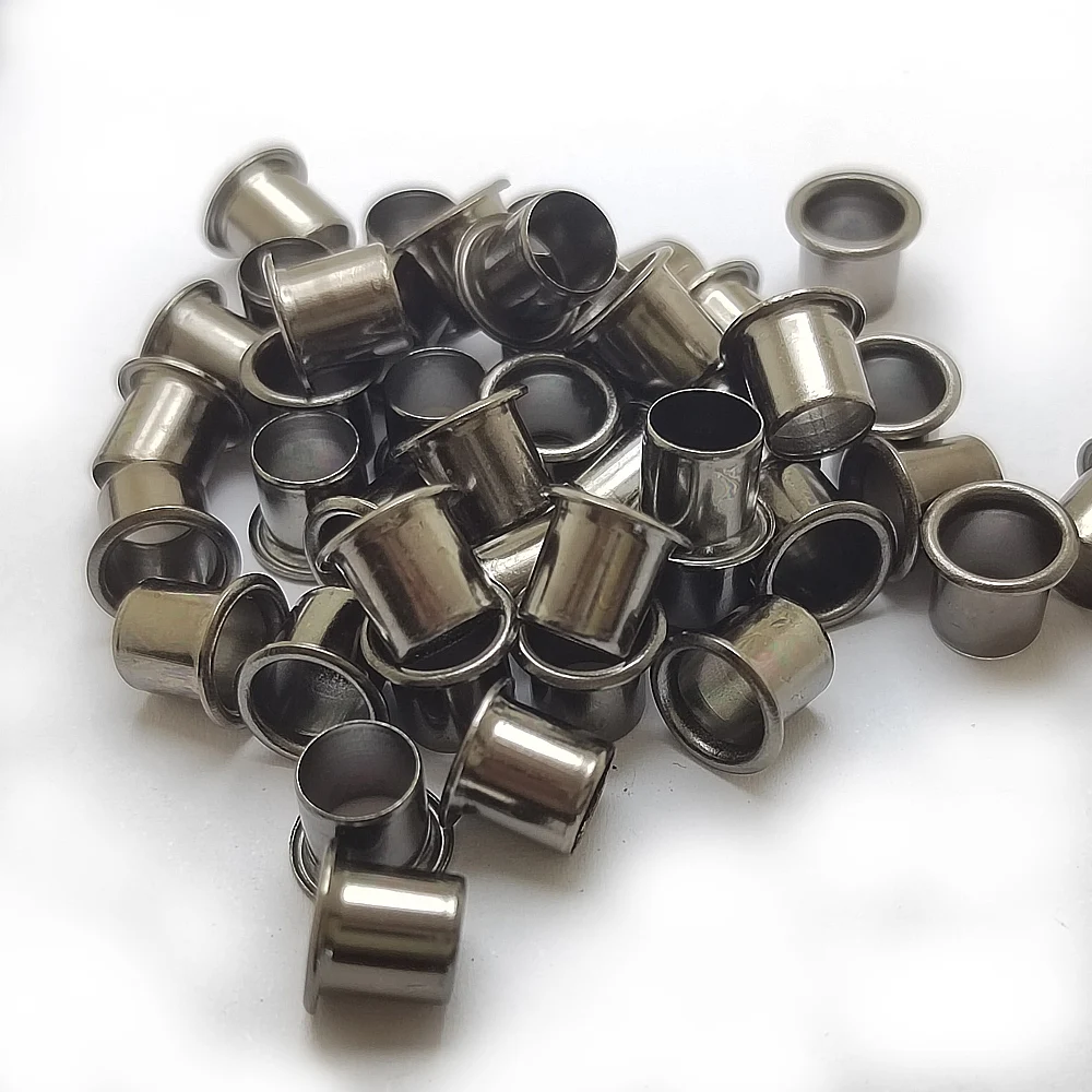 100pcs #8-9-7.9(.267 length under flange x 1/4