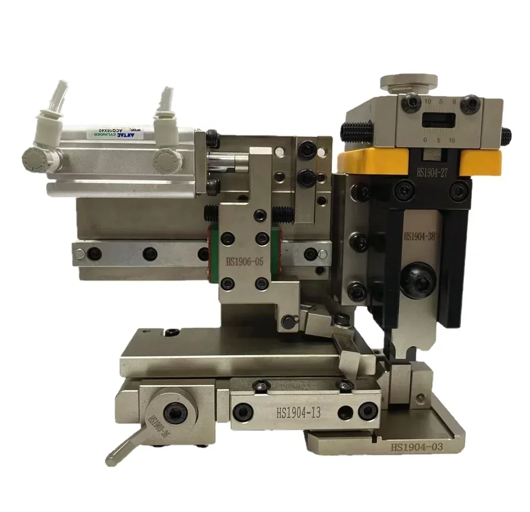 

Over 10 years experience terminal crimping mould/applicator for terminal