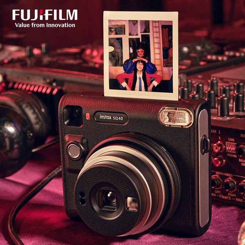 New Arrival 100% Genuine Orignial Fujifilm Instax SQUARE sq40 Instant Fim Photo Camera Black