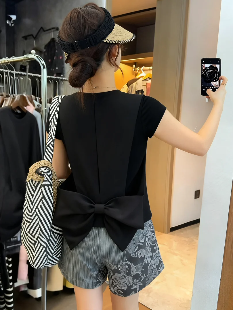 

Elegant Black Sleeveless Top with Knot Design Unique Summer 2025 Women's Fashion Commute Style Polyester Material