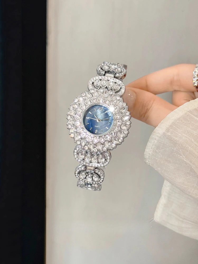 

Luxury Women's Quartz Watch Full Diamond Bracelet Dress Clock Elegant Fashion Waterproof Ladies Watch 2025