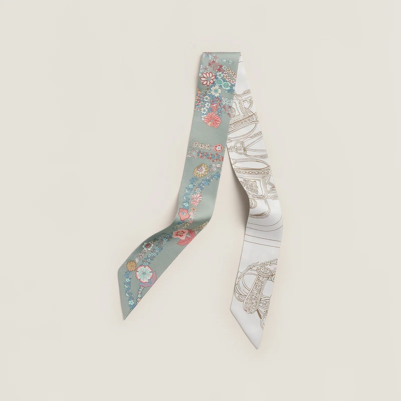 エレガントな花柄シルクスカーフロングストライプヘアバンドバッグラップヤングアダルト女性のファッションアクセサリー英国スタイル春秋