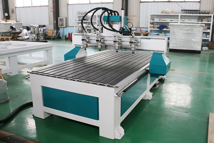 Multi-head numerical control wood carving machine router heavy body works smoothly