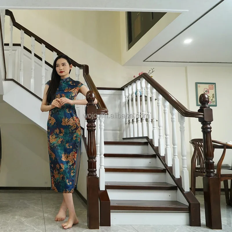 custom.Customizable Modern Solid Wood Indoor Tread Staircase Luxury-Durable Indoor Wooden Straight Stairs