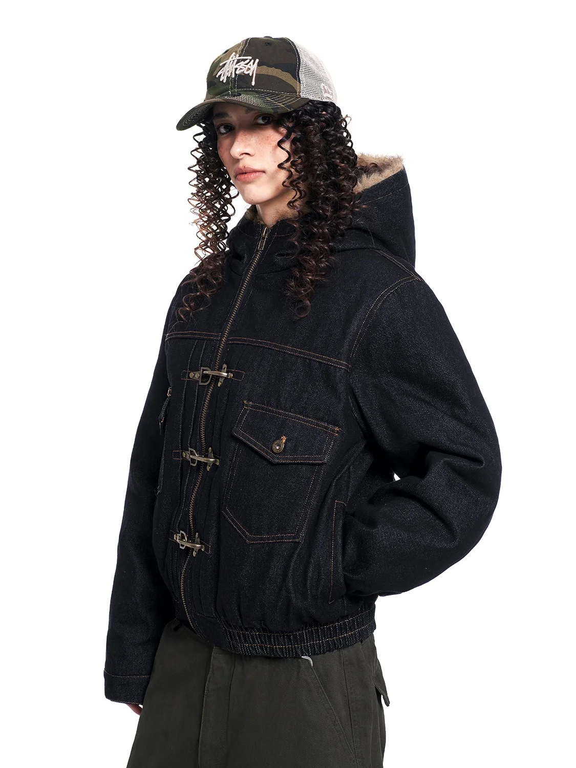 

Мужская джинсовая куртка в стиле ретро Mountain Eagle, свободного кроя, с капюшоном, теплая, осенне-зимняя, на хлопковой фланелевой подкладке, молодежная модная модель