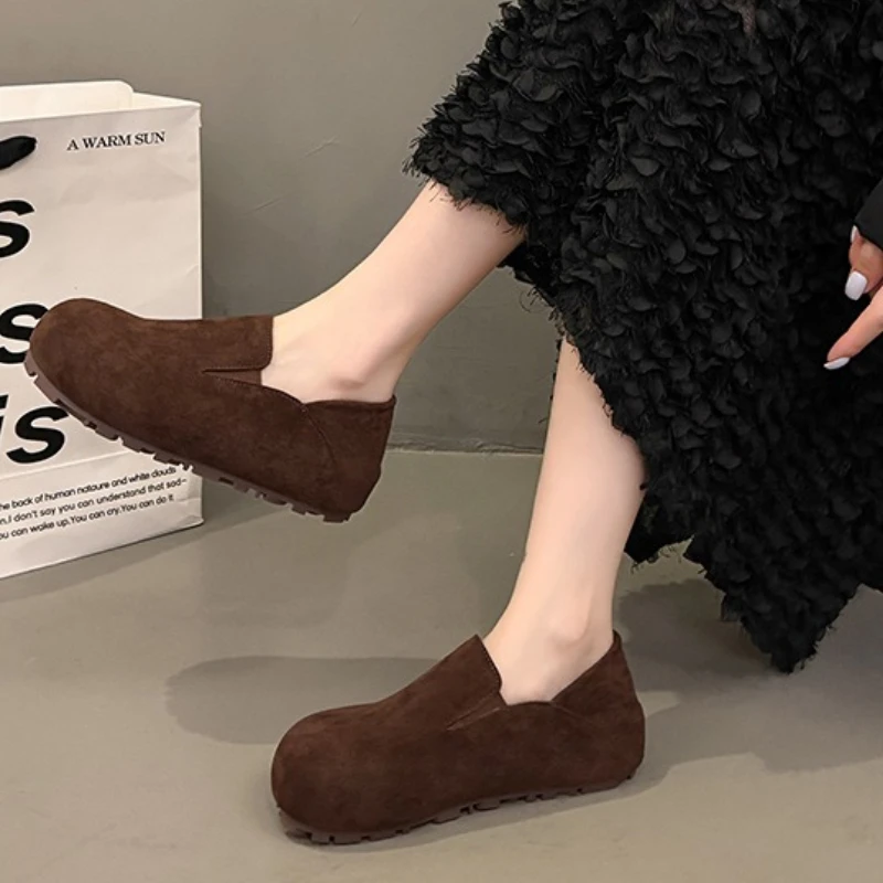 新しいスタイルの女性のファッション女性のカジュアルな通気性のあるシングル快適な耐摩耗性の高品質の売れ筋シングルシューズ